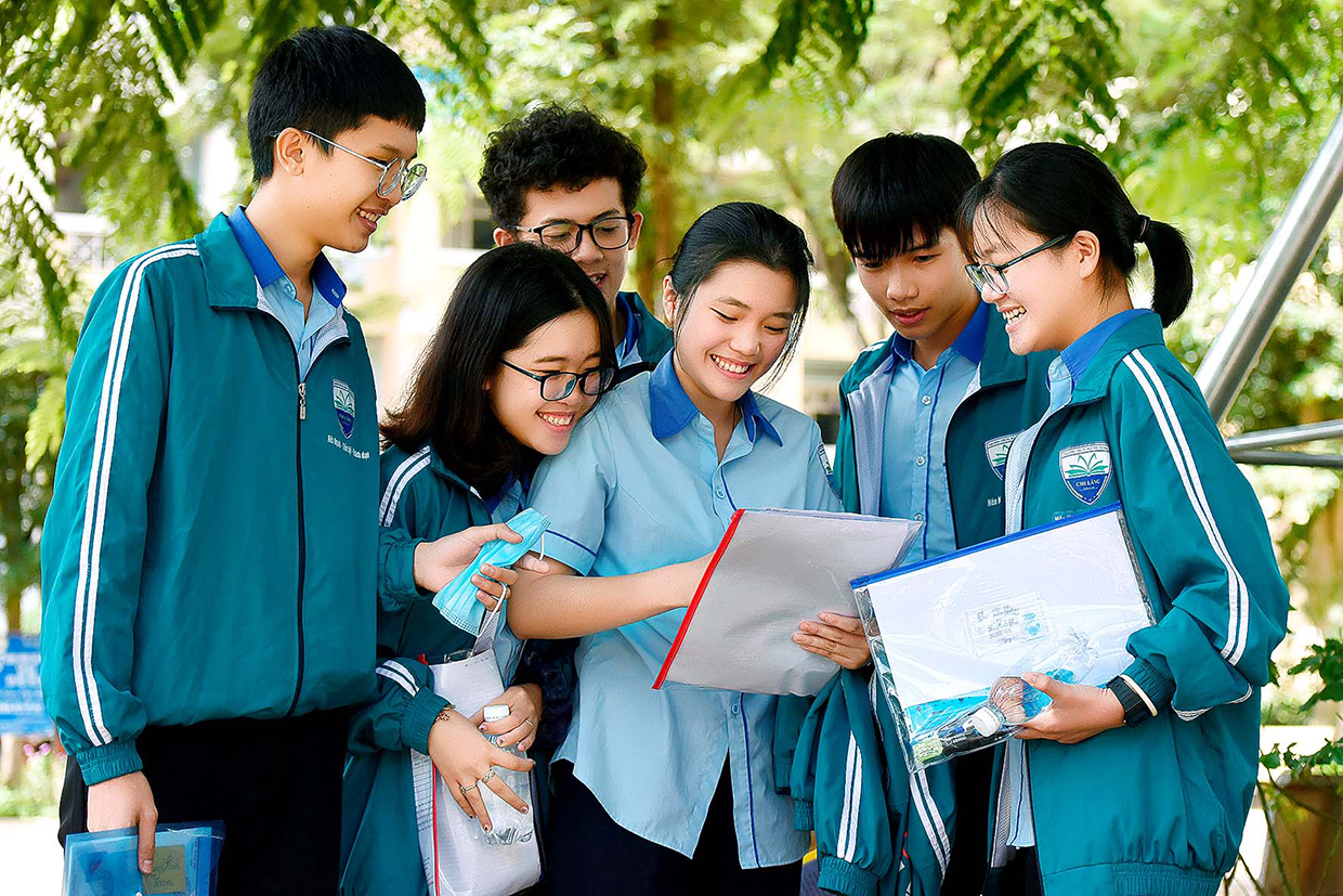 Các em tốt nghiệp lớp 12 chú ý gì khi đăng ký ngành học